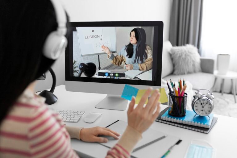 أفضل كورسات الذكاء الاصطناعي المجانية بشهادات معتمدة على كورسيرا